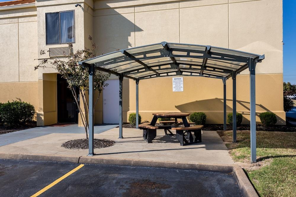 Comfort Inn Brownsville I-40 Екстериор снимка