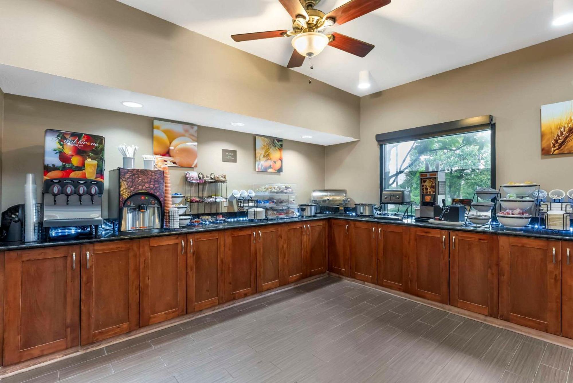Comfort Inn Brownsville I-40 Екстериор снимка