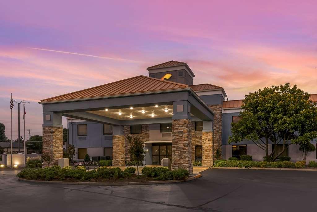 Comfort Inn Brownsville I-40 Екстериор снимка